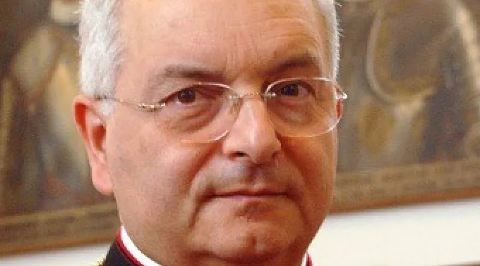 Cardenal Mauro Piacenza.jpg ?? 